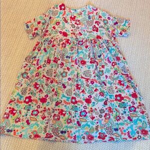 Cute oversized fun print dress with pockets!